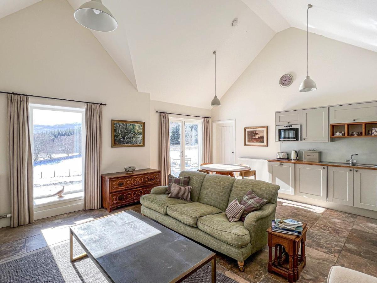 The Kennels Villa Ballogie Екстериор снимка